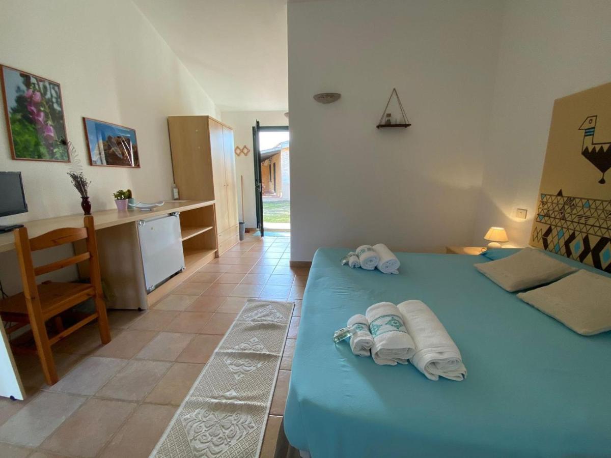 Agriturismo Lu Branu อาร์ซาเคนา ภายนอก รูปภาพ