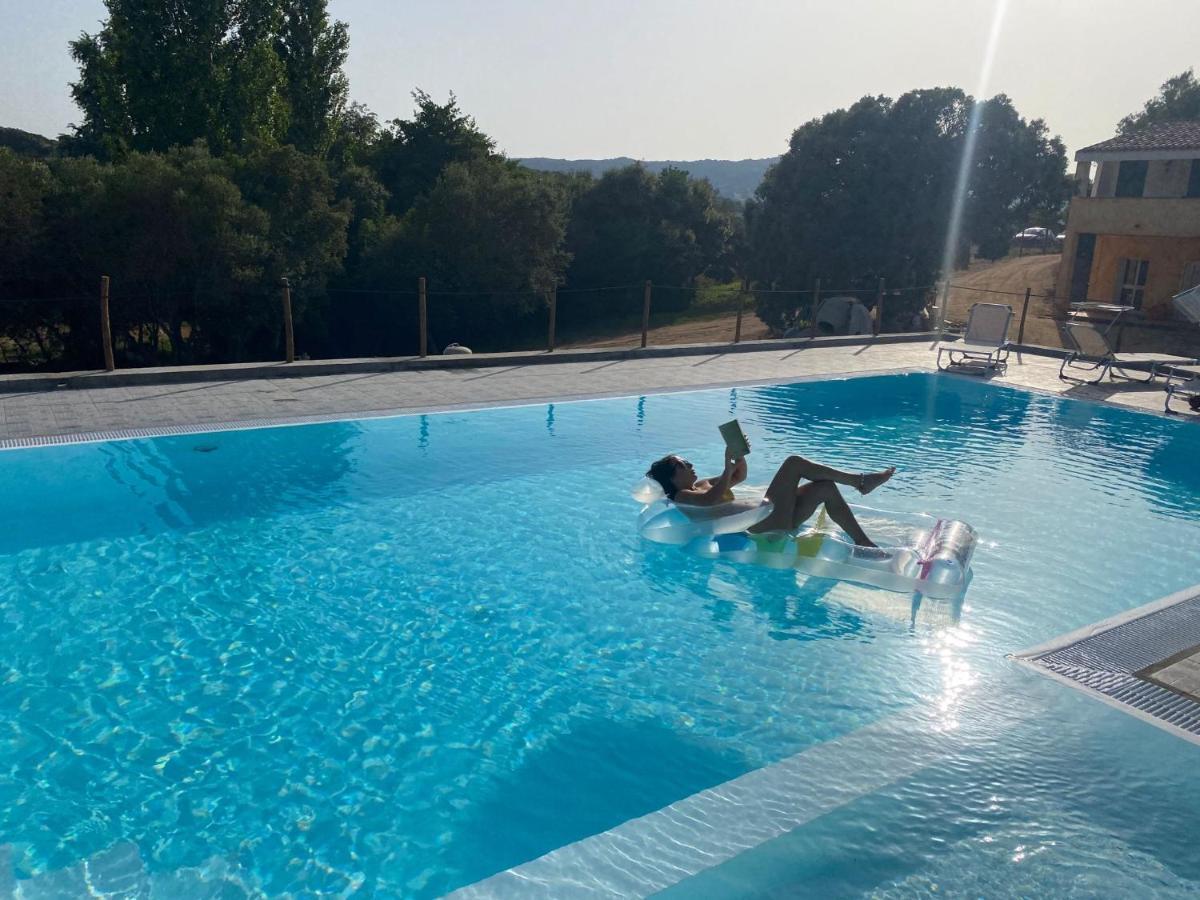 Agriturismo Lu Branu อาร์ซาเคนา ภายนอก รูปภาพ