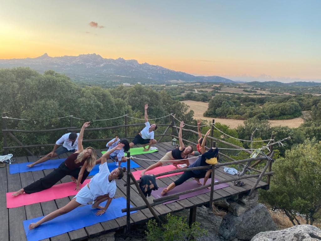 Agriturismo Lu Branu อาร์ซาเคนา ภายนอก รูปภาพ